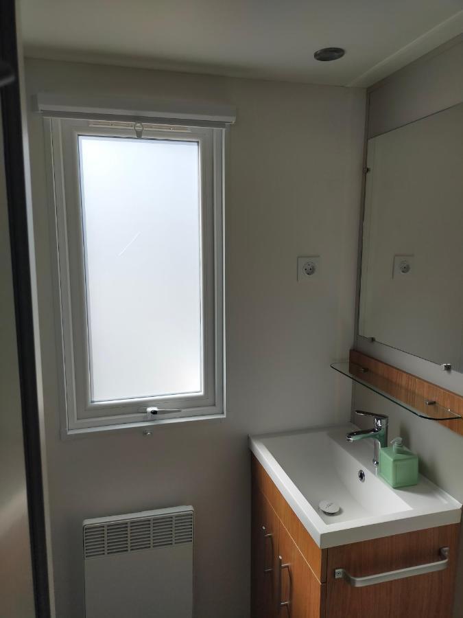 Bj Chalets - De Rug 3 - Vakantiepark Lauwersoog - Luxe Chalet Met Vaatwasser En Inloopkast! Vroege Incheck! Met Airco! Exteriér fotografie